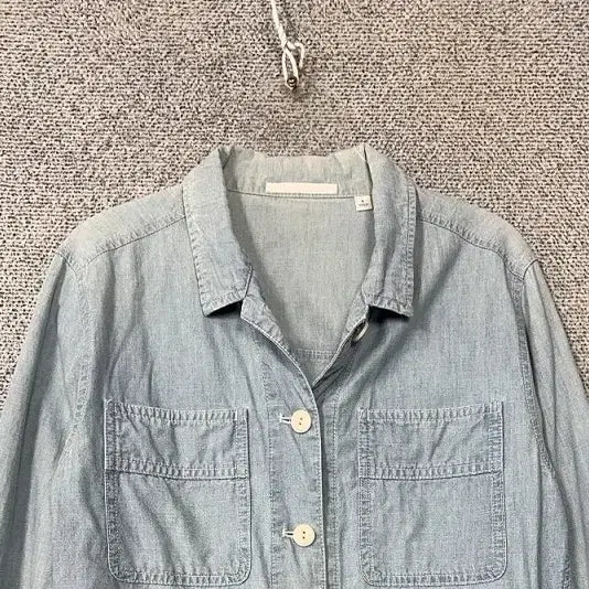 [SOLD OUT] 유니클로 라이트 블루 데님 셔츠 블라우스 S
