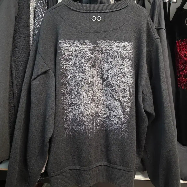 [SOLD OUT] 송지오 24FW 엠브로이드 크루넥 니트