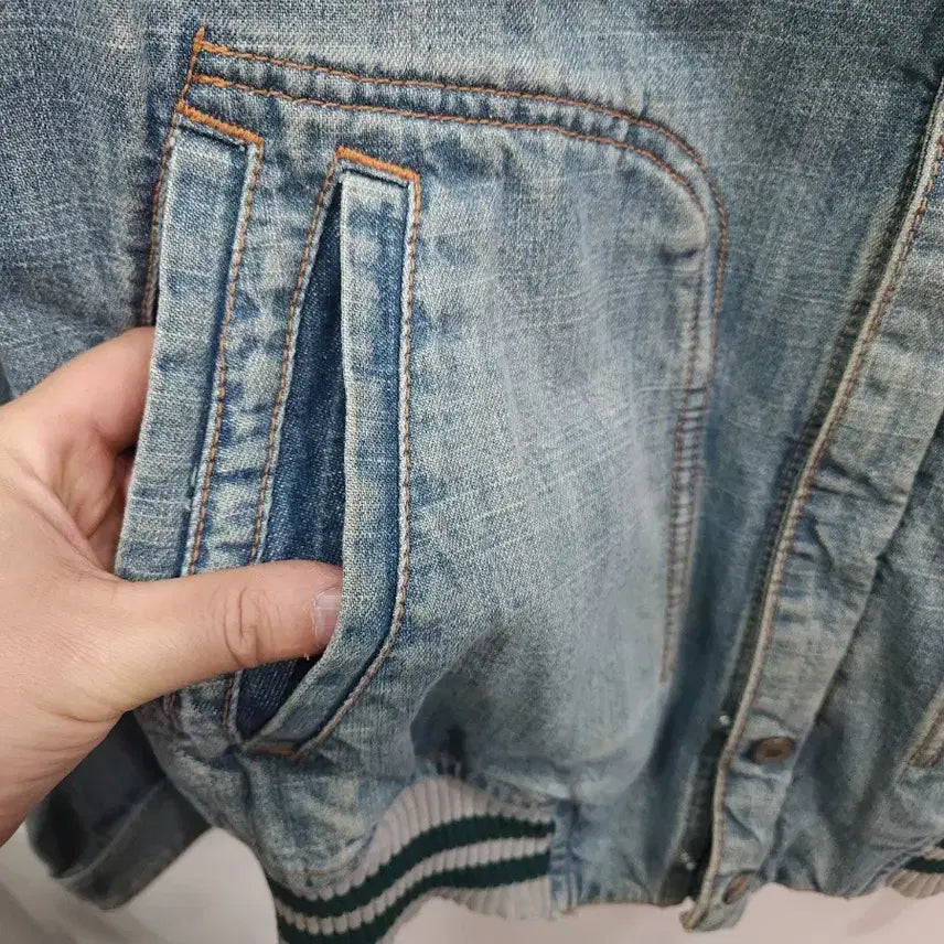 [BUNJANG] Dolce &amp; Gabbana Denim Bomber Jacket / 돌체엔가바나 빅자수로고 데님 보머 자켓
