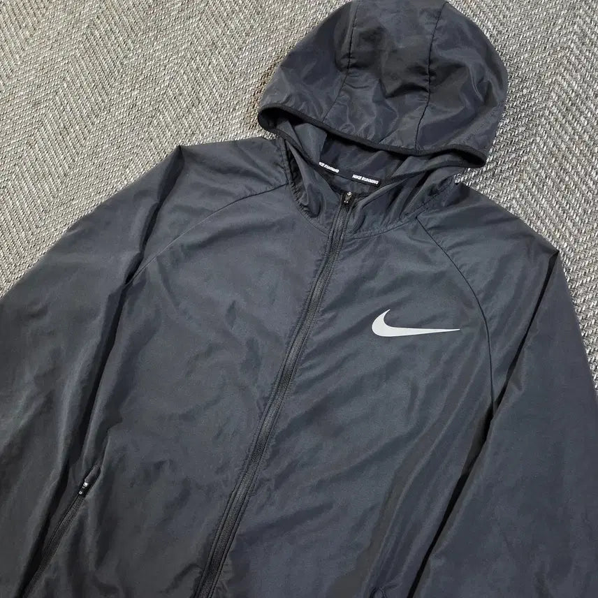 [BUNJANG] Nike Running Lightweight Windbreaker Jacket / [L] 나이키 러닝 경량 바람막이 자켓