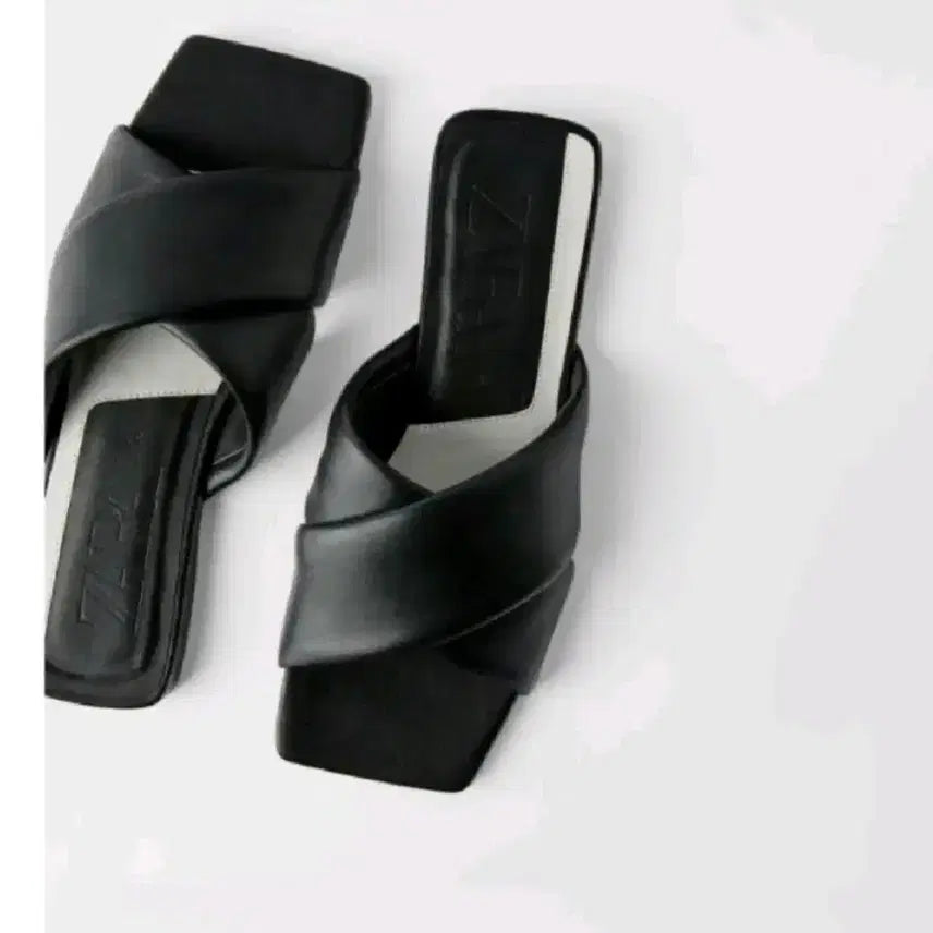 [SOLD OUT] zara 자라 스트랩 크로스 샌들 - 블랙, 38(245)