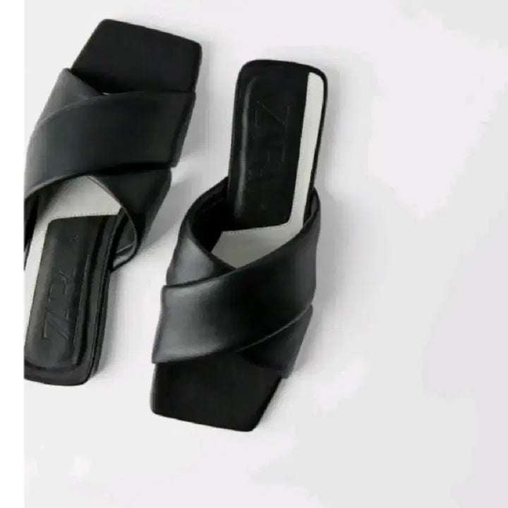 [SOLD OUT] zara 자라 스트랩 크로스 샌들 - 블랙, 38(245)