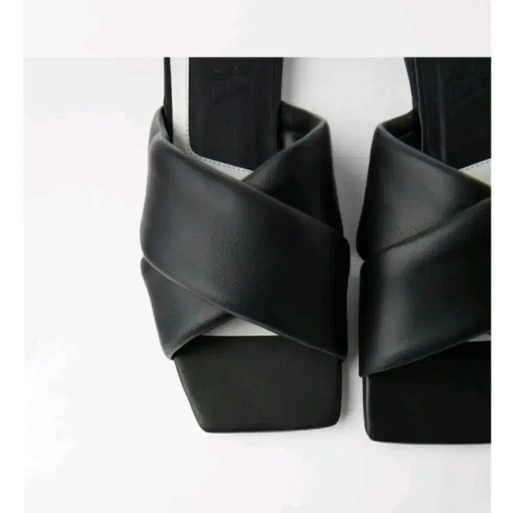 [SOLD OUT] zara 자라 스트랩 크로스 샌들 - 블랙, 38(245)