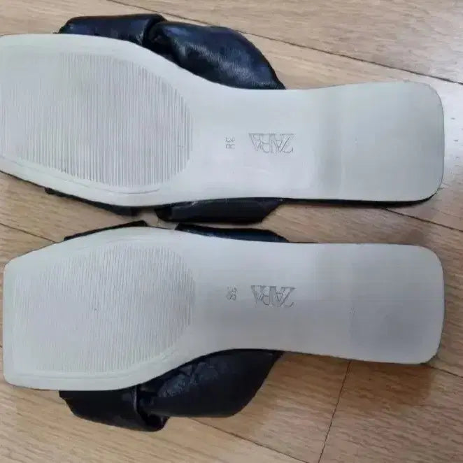 [SOLD OUT] zara 자라 스트랩 크로스 샌들 - 블랙, 38(245)
