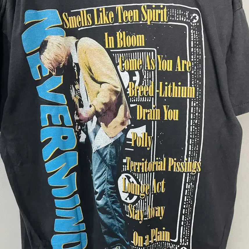 [BUNJANG] Nirvana Band Vintage Printed Short Sleeve T-shirt / 빈티지 너바나 밴드 프린팅 반팔 H2442