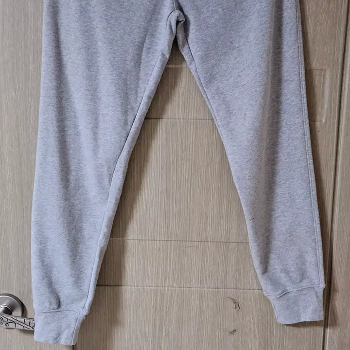 [SOLD OUT] 나이키 회색 트레이닝 바지  S