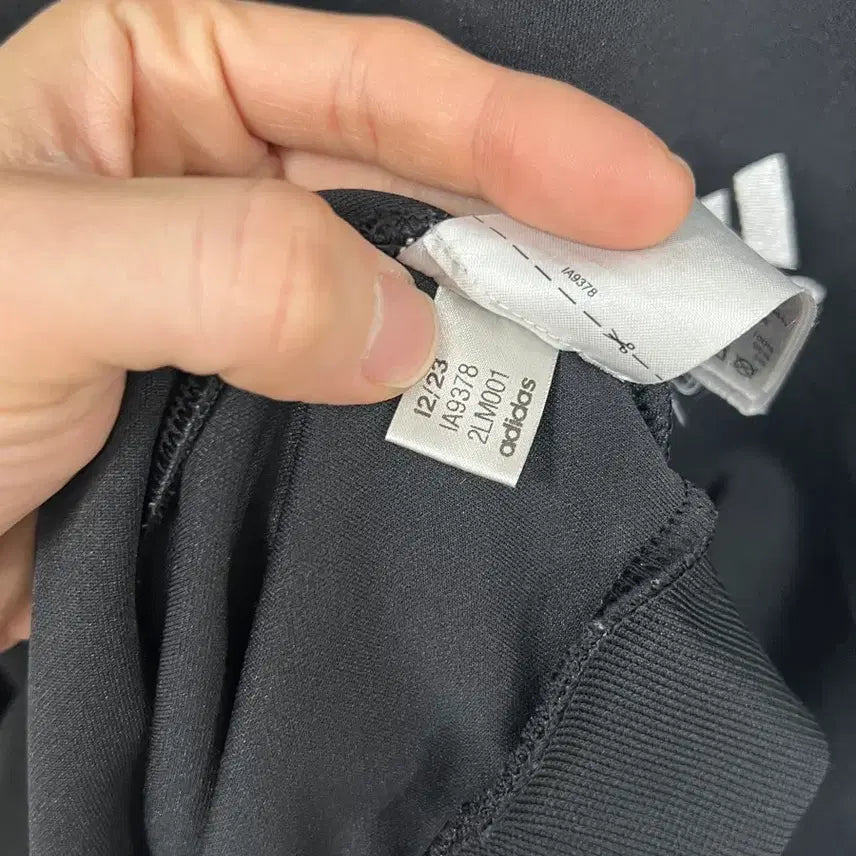 [BUNJANG] Adidas Tri-Stripe Logo Track Jacket / [115] 아디다스 삼선 로고 트랙 빅사이즈 집업 져지 자켓