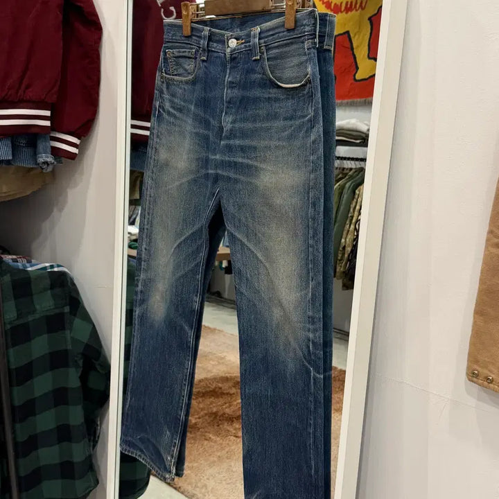 [SOLD OUT] 00s Levis 리바이스 501 빈티지 데님 팬츠 (30inch)