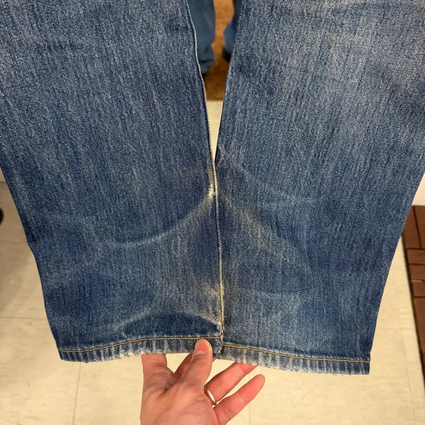 [SOLD OUT] 00s Levis 리바이스 501 빈티지 데님 팬츠 (30inch)