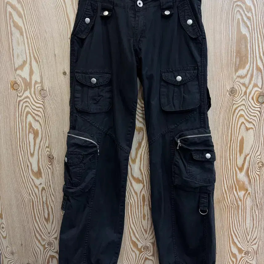 [BUNJANG] Sisley Multi-Pocket Cargo Pants Black / 시슬리 멀티포켓 카고 팬츠 블랙