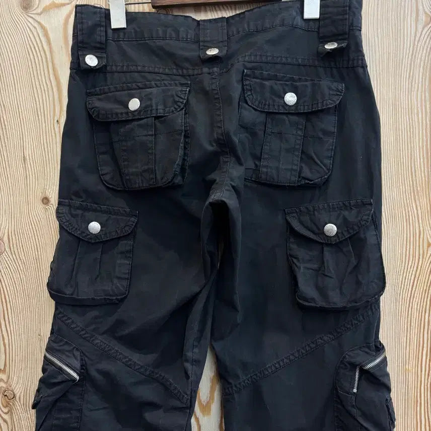 [BUNJANG] Sisley Multi-Pocket Cargo Pants Black / 시슬리 멀티포켓 카고 팬츠 블랙