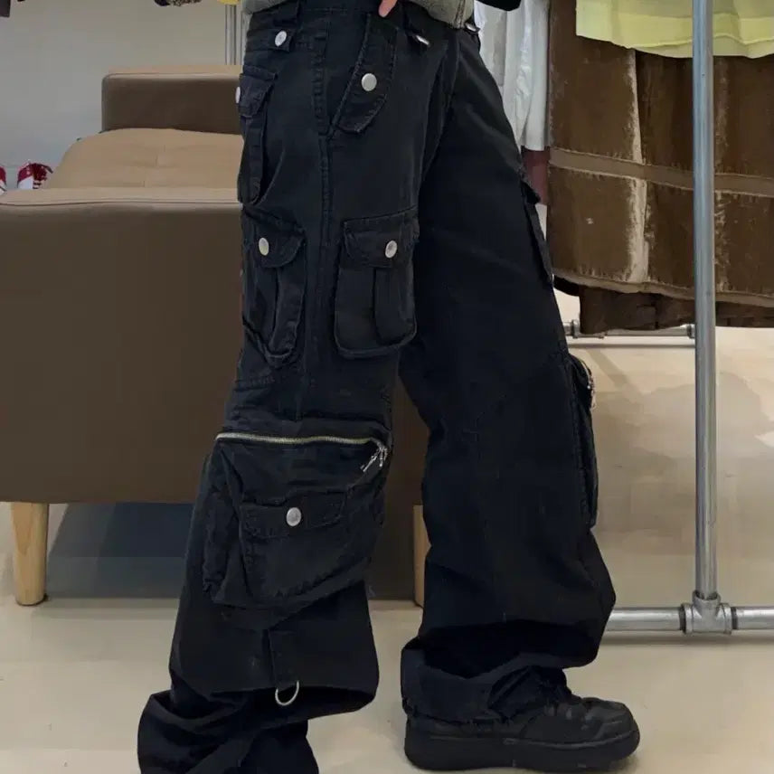 [BUNJANG] Sisley Multi-Pocket Cargo Pants Black / 시슬리 멀티포켓 카고 팬츠 블랙
