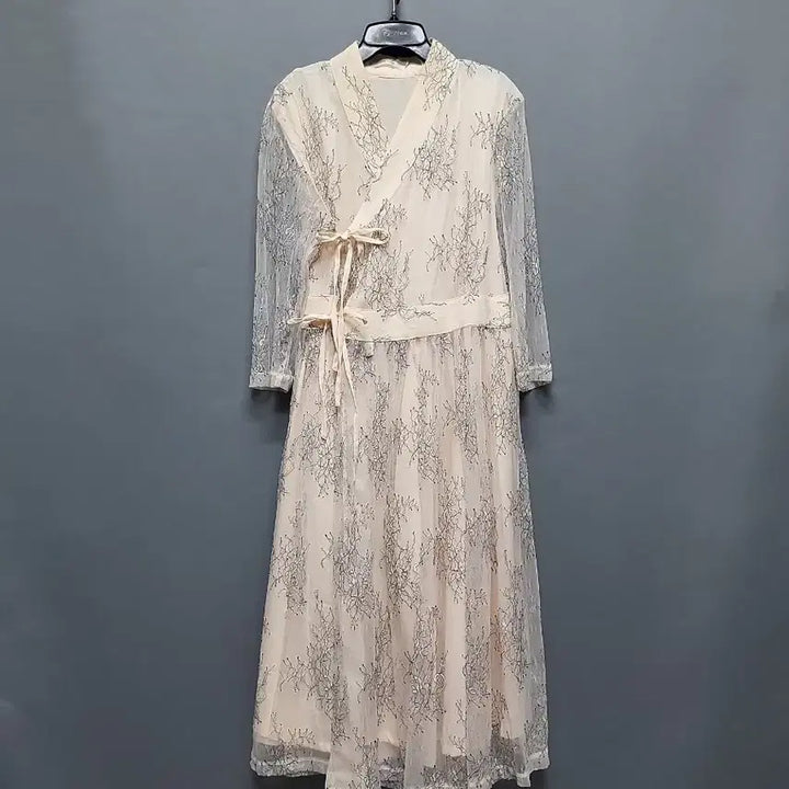[SOLD OUT] 레이스 철릭 원피스