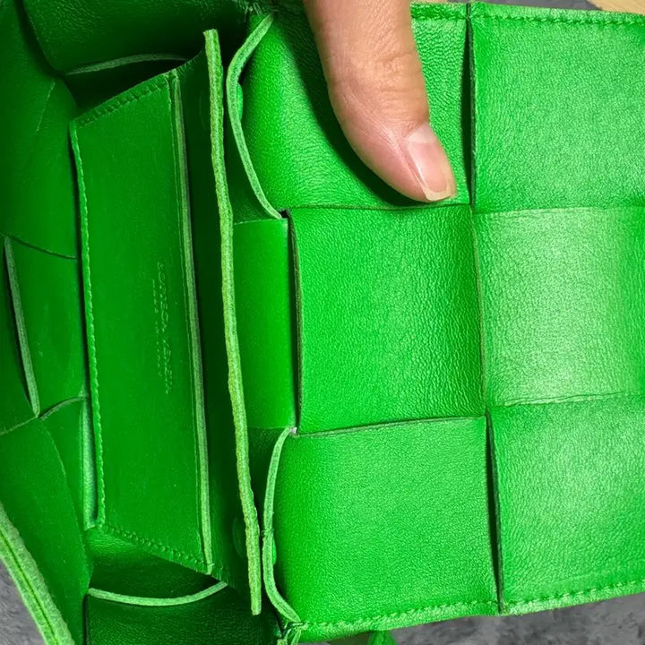 [BUNJANG] Bottega Veneta Cassette Mini Bag Green / [OS]보테가베네타 카세트백 그린 미니
