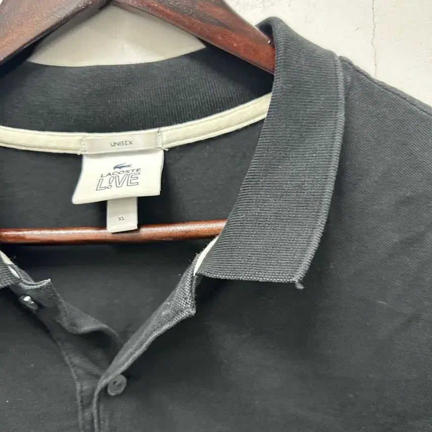 [BUNJANG] Lacoste Black Polo T-Shirt (Size 105) / [만원 아라비아빈티지]라코스테 블랙 반팔 폴로티셔츠 105