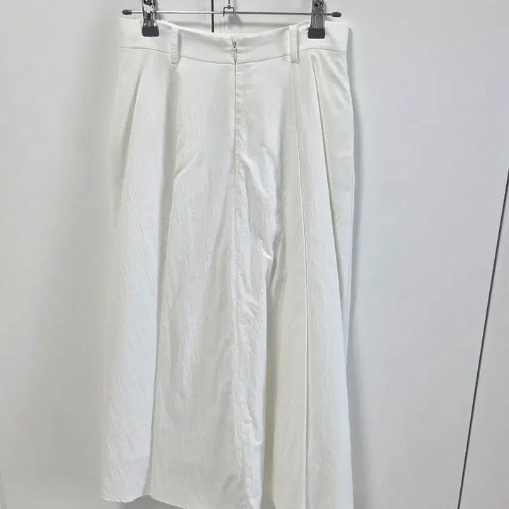 [SOLD OUT] 룩캐스트 줄리아 플리츠 스커트 S