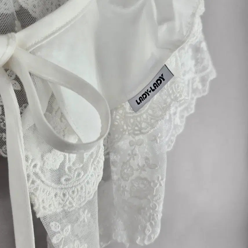 [SOLD OUT] [무료배송]레이디레이디 F 꽃 레이스 넥카라 케이프