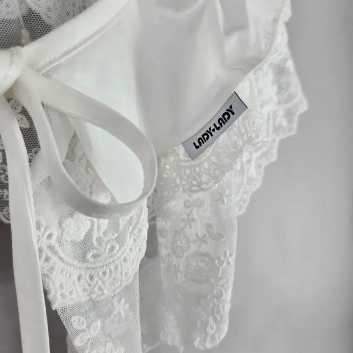 [SOLD OUT] [무료배송]레이디레이디 F 꽃 레이스 넥카라 케이프