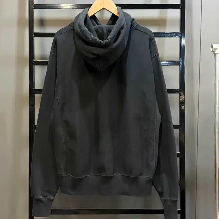 [BUNJANG] Champion Reverse Weave Iowa University Logo Hoodie Black / [XL] 챔피온 리버스위브 IOWA 대학 로고 후드티 블랙 3.9