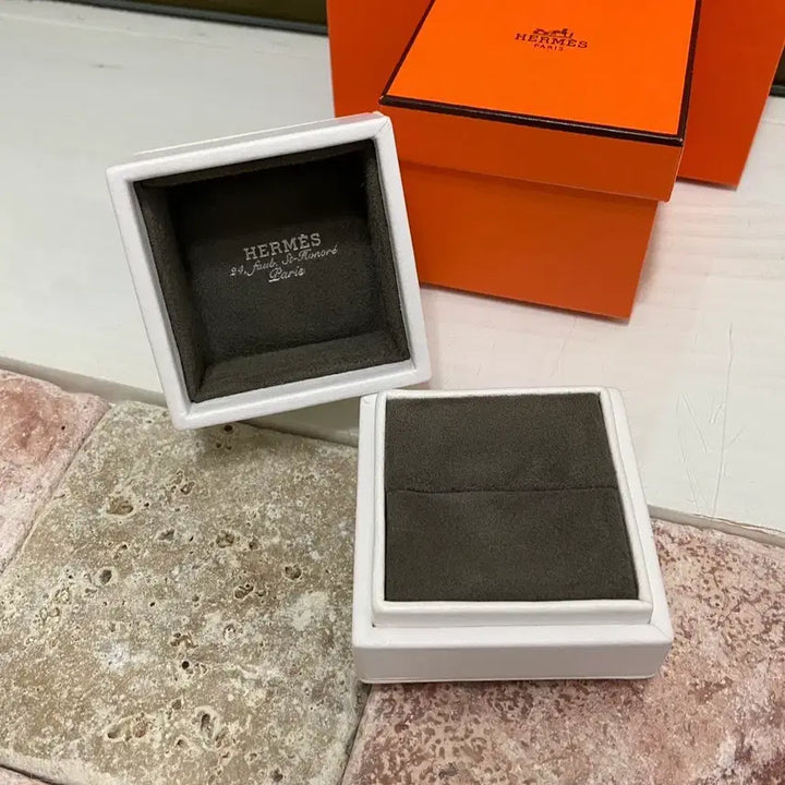 [BUNJANG] Hermès Ring Case Set / 에르메스 반지 케이스 + 파우치 + 리본 + 쇼핑백
