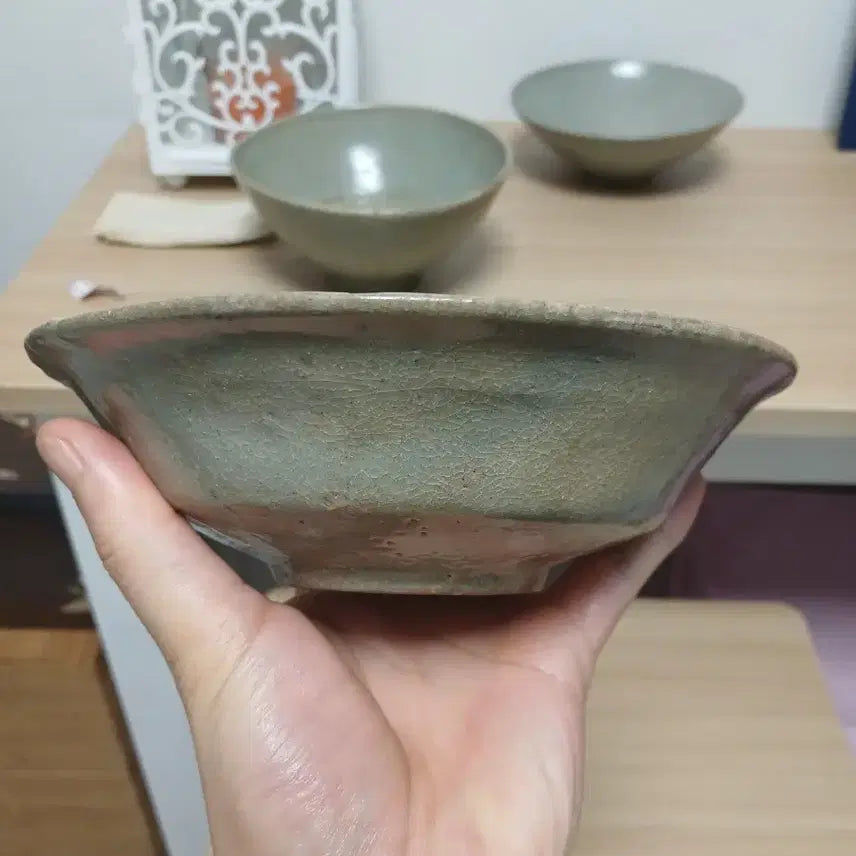 [SOLD OUT] 고려청자 진품. 양각모란문대접