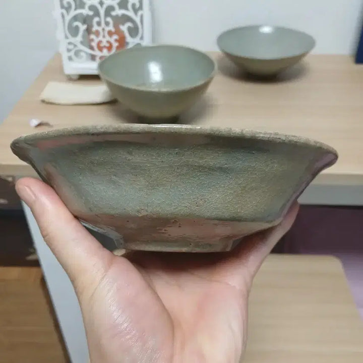 [SOLD OUT] 고려청자 진품. 양각모란문대접