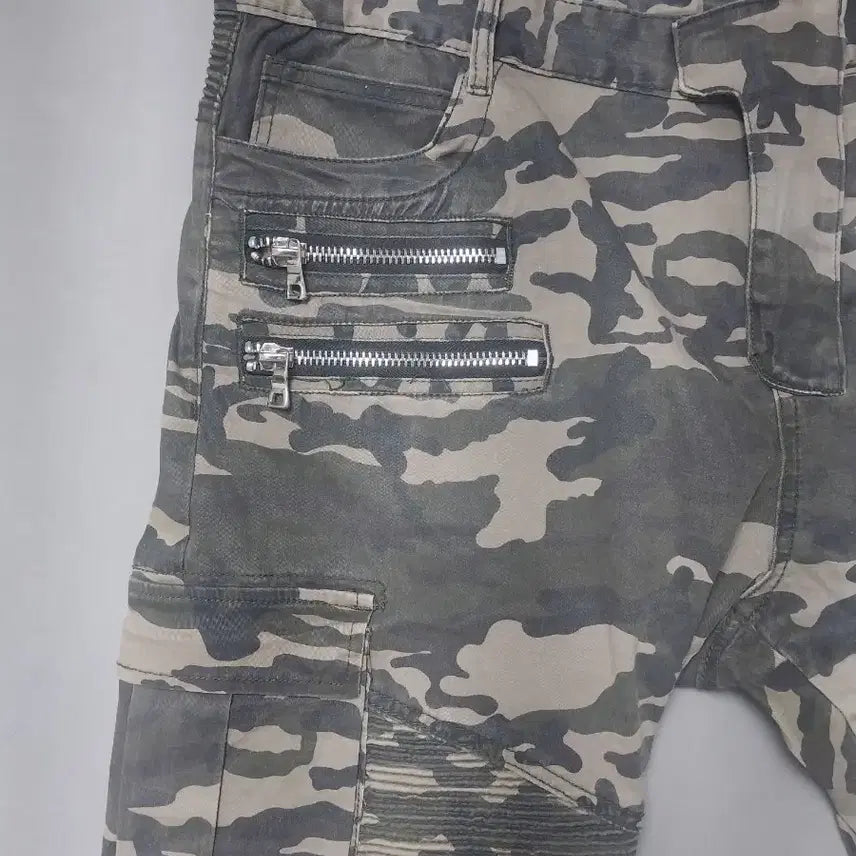 [BUNJANG] Balmain Military Camouflage Biker Cargo Pants / [40] 발망 밀리터리 카모플라쥬 바이커 카고 팬츠