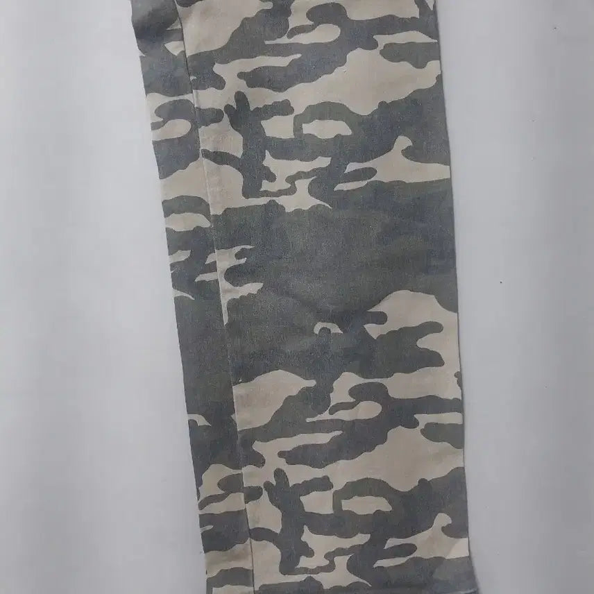 [BUNJANG] Balmain Military Camouflage Biker Cargo Pants / [40] 발망 밀리터리 카모플라쥬 바이커 카고 팬츠
