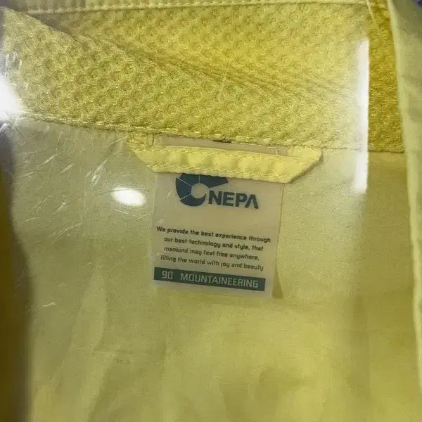 [BUNJANG] Nepa Yellow Logo Women&