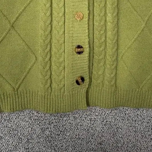 [BUNJANG] Light Green Knit Vest Cardigan M / 라이트 그린 니트 조끼 가디건 M
