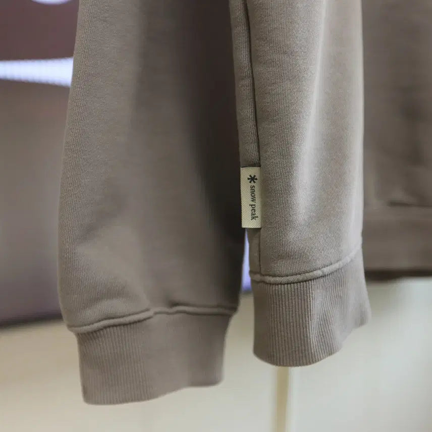 [BUNJANG] Snow Peak Half-Zip Sweatshirt / 대충 입어도 멋 나오는 스노우피크 반집업