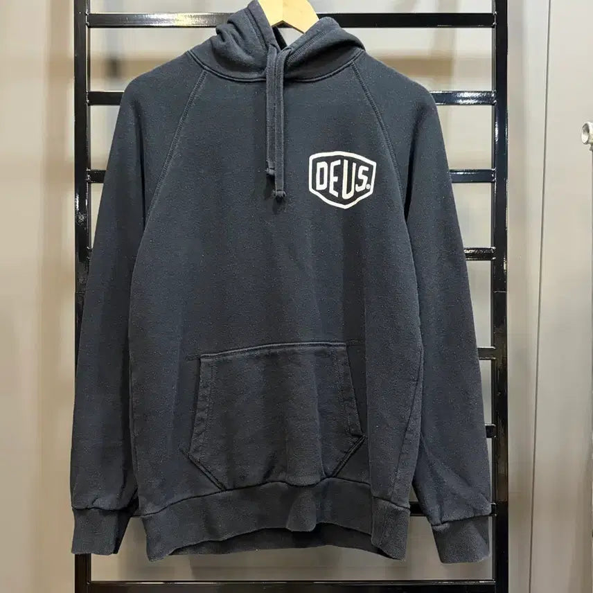[BUNJANG] Deus Ex Machina Venice Address Hoodie / [S] 데우스 엑스 마키나 베니스 어드레스 후드티 5.9