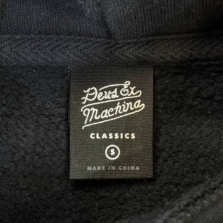 [BUNJANG] Deus Ex Machina Venice Address Hoodie / [S] 데우스 엑스 마키나 베니스 어드레스 후드티 5.9