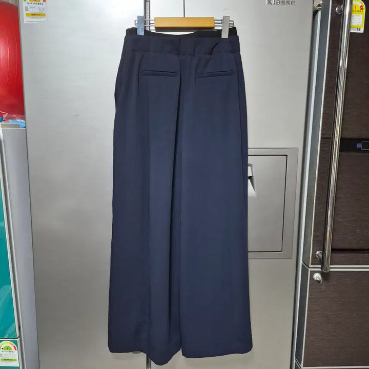 [SOLD OUT] 시스템 네이비 투턱 와이드 밴딩 팬츠
