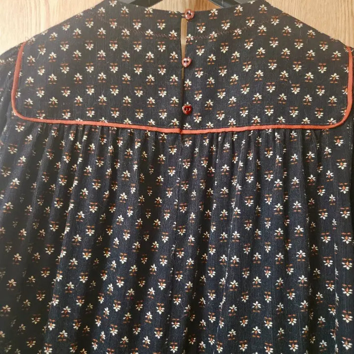 [SOLD OUT] 24년도 써스데이아일랜드 코듀로이 반팔 소매 원피스