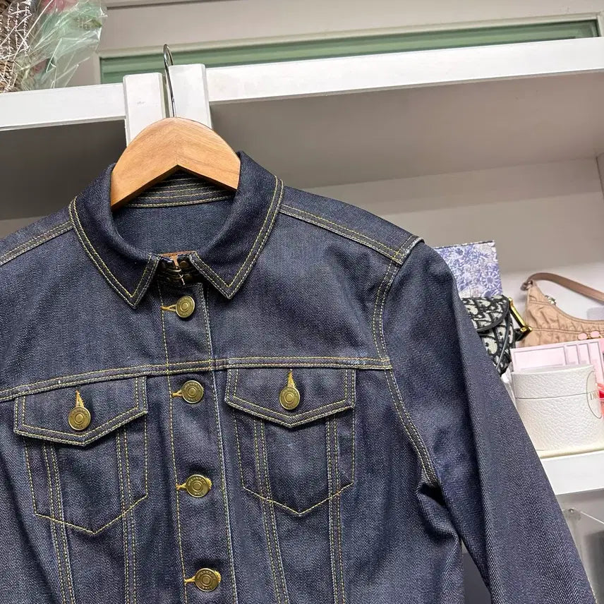[SOLD OUT] [ BURBERRY ] 버버리 데님 자켓