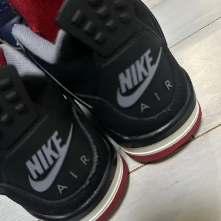 [BUNJANG] Nike Jordan 4 Retro Bred Basketball Shoes / 나이키 조던4 레트로 브레드