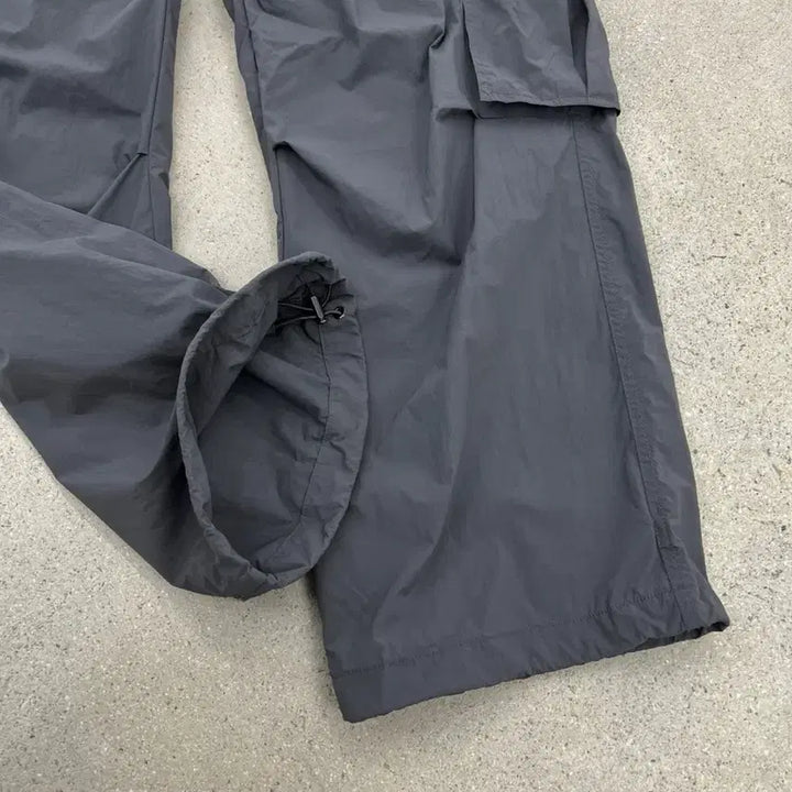 [BUNJANG] Juun.J 25SS Nylon Light Cargo Pants / 준지 25SS 나일론 라이트 카고 팬츠