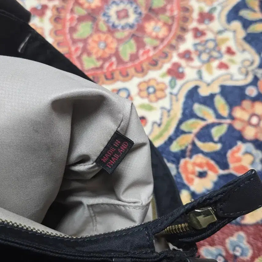 [SOLD OUT] 투미 TUMI 보야져 카프리 크로스백 FREE