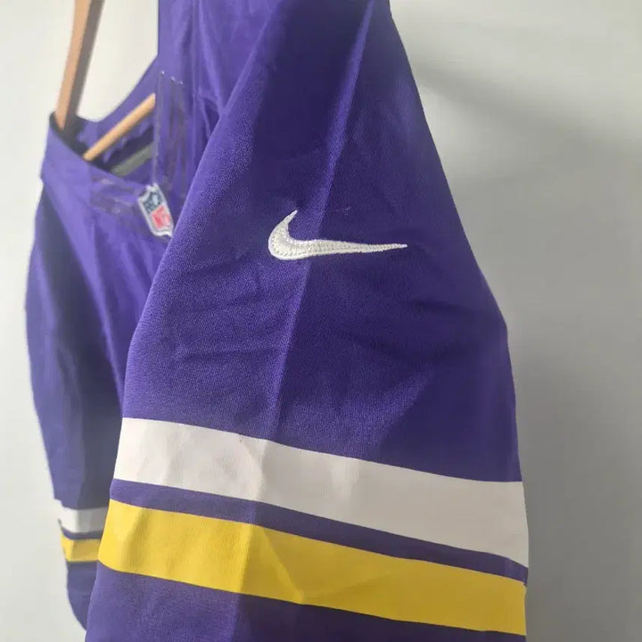 [SOLD OUT] *무료배송* 나이키 XXL사이즈  NFL 바이킹스 8번 반팔(상태A급)