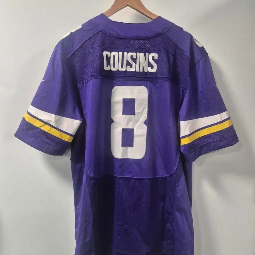 [SOLD OUT] *무료배송* 나이키 XXL사이즈  NFL 바이킹스 8번 반팔(상태A급)