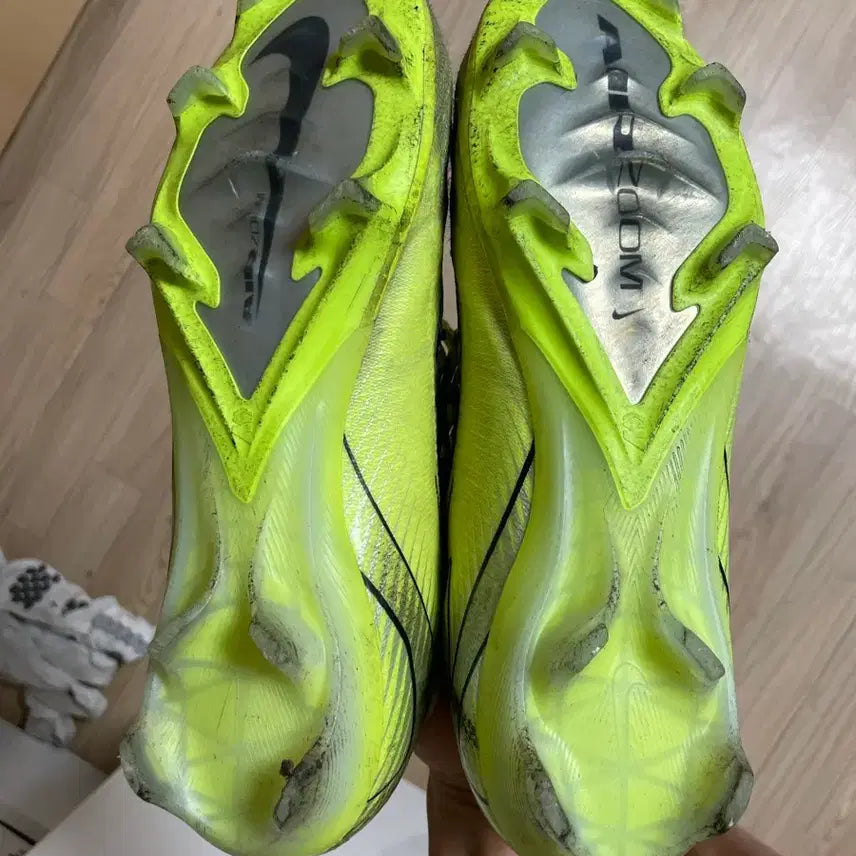 [SOLD OUT] 나이키 머큐리얼 엘리트 FG 280