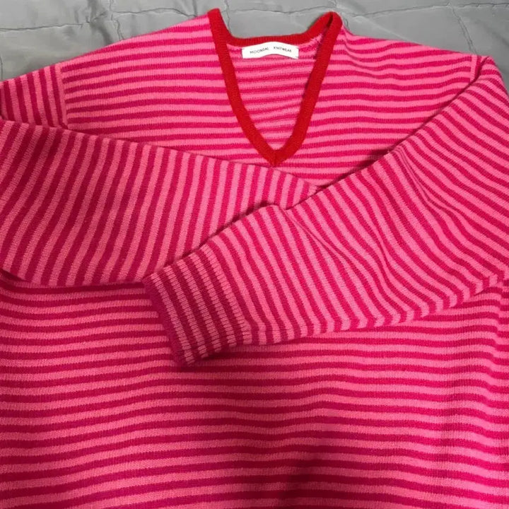 [BUNJANG] Moondal Risca Knit Top / 문달 리스카 니트 핑크