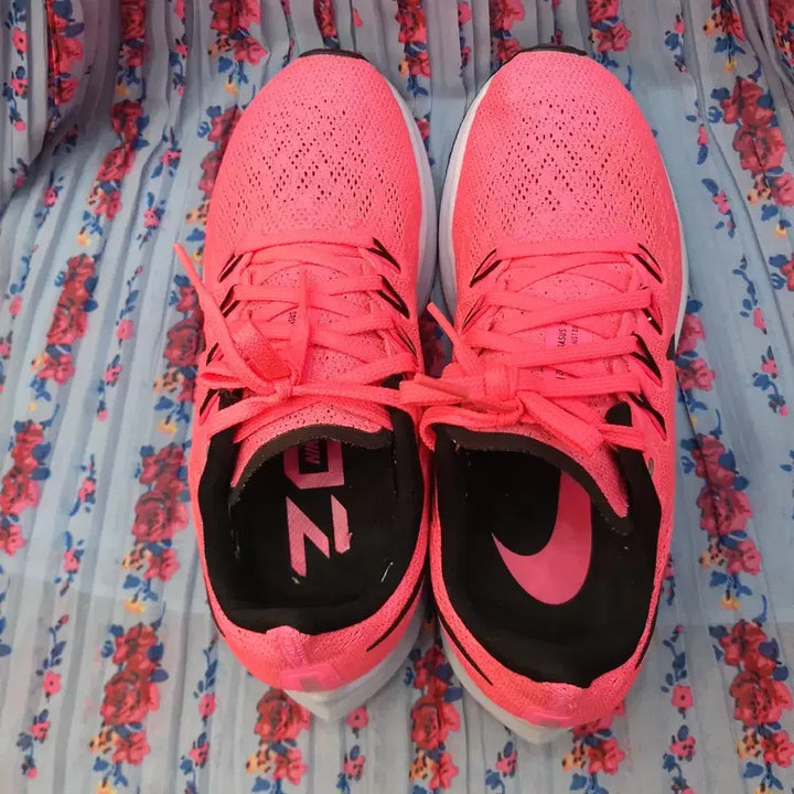 [BUNJANG] Nike Pegasus Pink Sneakers 230mm / 나이키 페가수스 핑크 운동화 230mm