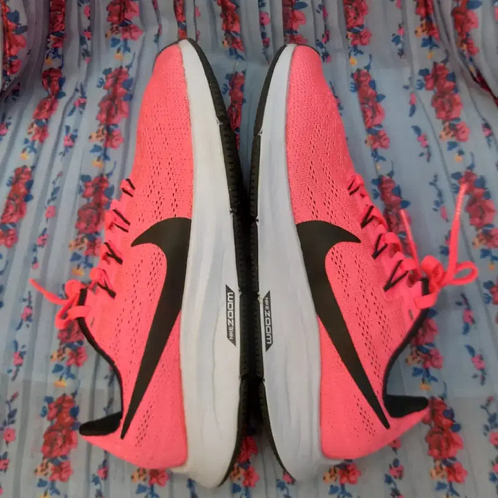 [BUNJANG] Nike Pegasus Pink Sneakers 230mm / 나이키 페가수스 핑크 운동화 230mm