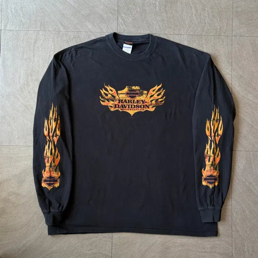 [BUNJANG] Harley-Davidson Black Flame Long Sleeve T-shirt / 할리데이비슨 정품 블랙 플레임 긴팔 티셔츠 롱슬리브