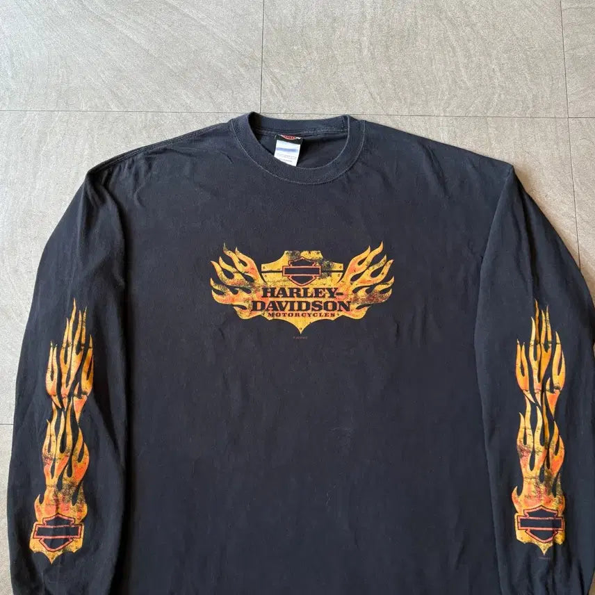 [BUNJANG] Harley-Davidson Black Flame Long Sleeve T-shirt / 할리데이비슨 정품 블랙 플레임 긴팔 티셔츠 롱슬리브