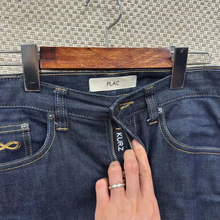 [BUNJANG] PLAC Jeans KURZ Casual Denim Jeans 30 inch / 플랙진 KURZ 캐주얼 데님 청바지 30인치 A09199