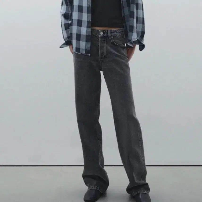 [BUNJANG] Massimo Dutti Mid-Waist Wide Leg Denim Pants / 77사이즈) 마시모두띠 미드웨이스트 와이드 레그 데님 팬츠 흑청워싱팬츠
