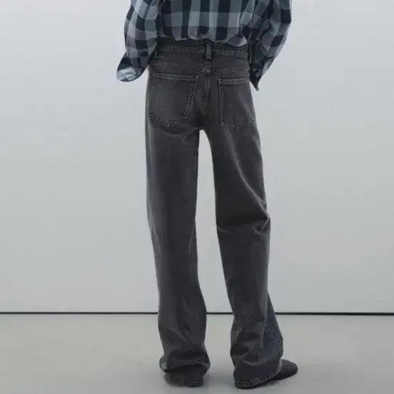 [BUNJANG] Massimo Dutti Mid-Waist Wide Leg Denim Pants / 77사이즈) 마시모두띠 미드웨이스트 와이드 레그 데님 팬츠 흑청워싱팬츠